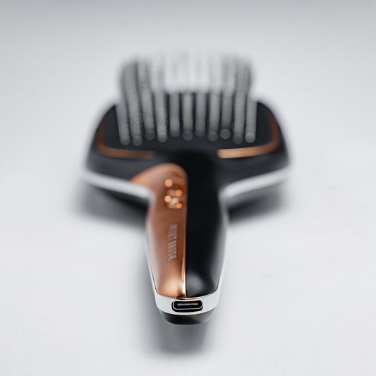 Koizumi KBE-G520 Rechargeable Reset Hair Brush - Detangler and Anti-Frizz